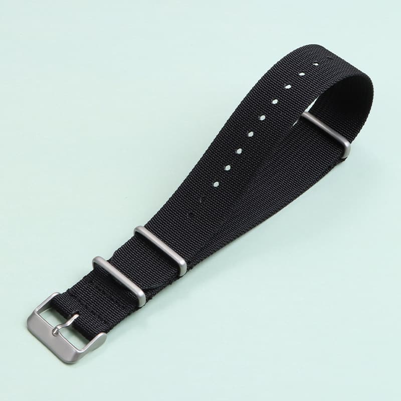 Versatile And Minimalist Nylon Woven Strap