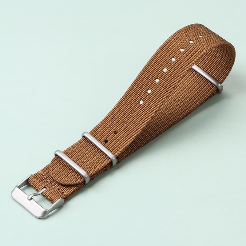 Versatile And Minimalist Nylon Woven Strap